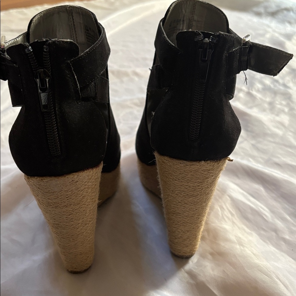 Carlos by Carlos Santana Black Espadrille Wedge Sandals - Picture 3 of 4